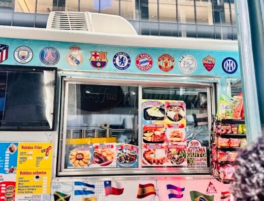 69 El Delicioso Food Truck