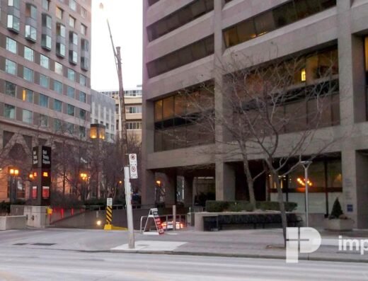 Bell Trinity Square – Lot #235