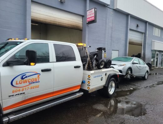 Low Cost Towing Surrey | Emergency Service | Cash for Junk Cars | Unlock Auto
