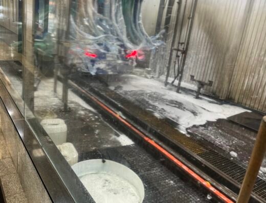 Castrol Premium Lube Express