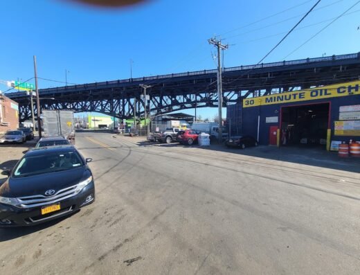 30 Minute Oil Change LLC