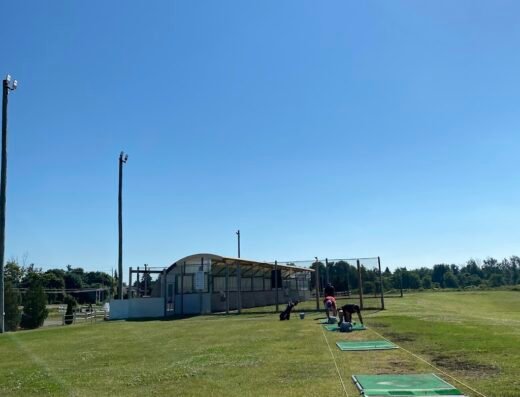 Eagle Classic Golf Centre and Mini Putt