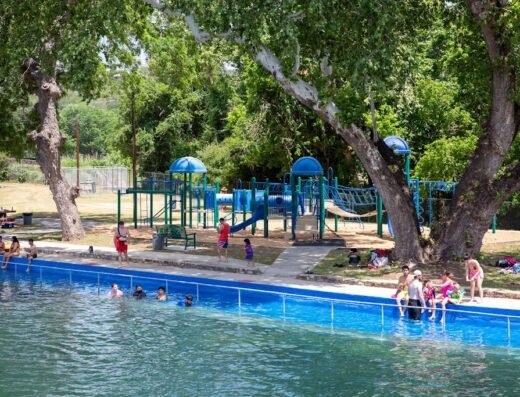 Landa Park Aquatic Complex