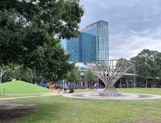 Platinum Parking La Branch Street Lot