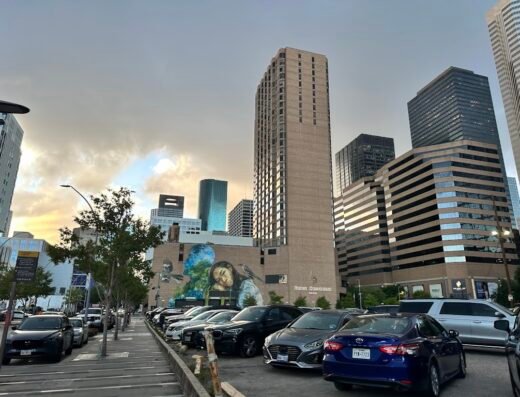 Embassy Suites Downtown Houston Parking (Sovereign Services)