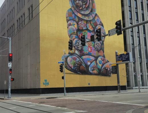 611 Walker St Garage