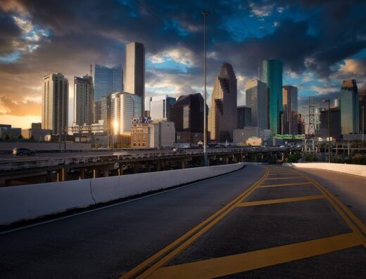 Gulf Fwy Parking Downtown Houston Northbound