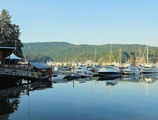Brentwood Bay Resort – Adults-Only (16+)