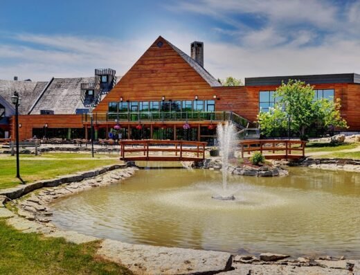 Lakeview Hecla Resort