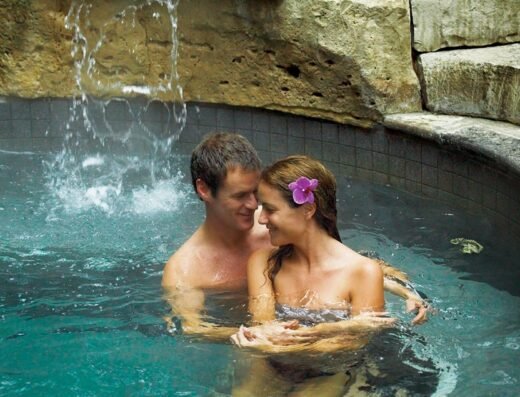 100 Fountain Spa