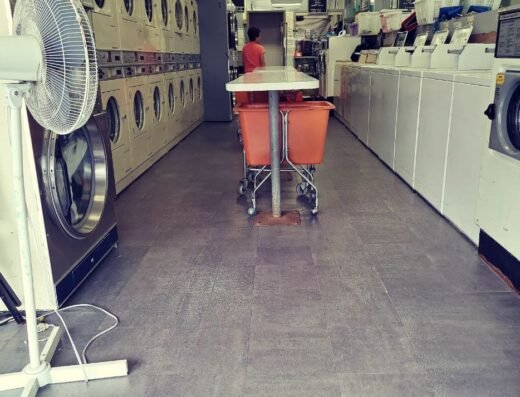Canadian Coin Laundry