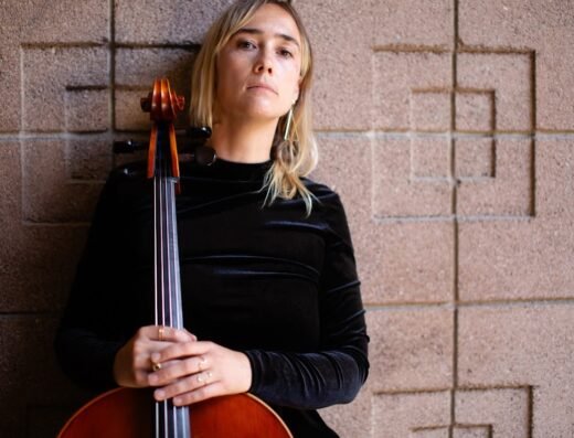 Britta Thomas – Cellist and Music Educator