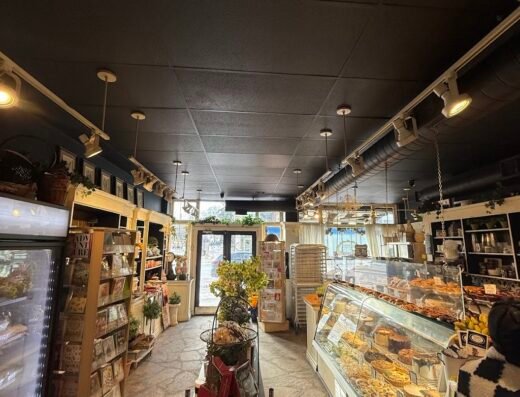 Phipps Bakery & Dessert Shop